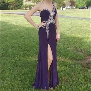 Gorgeous Dark Purple Prom dress